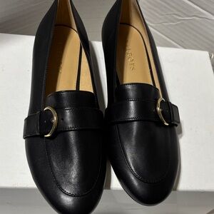 Talbots smooth leather flats. NWOT